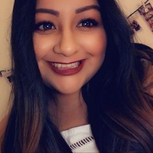 Meet your Posher, Mayte